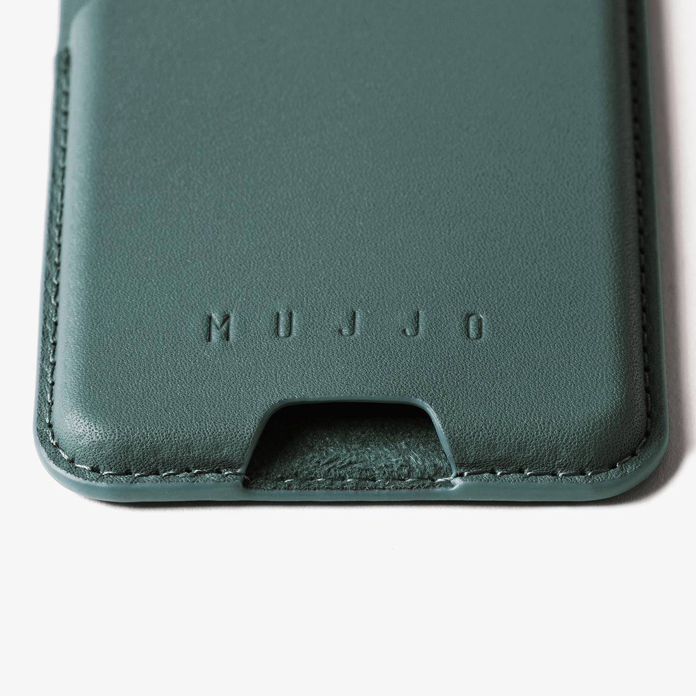 Alt View 2. Mujjo - Full Leather MagSafe Wallet for iPhone - Livid Green.