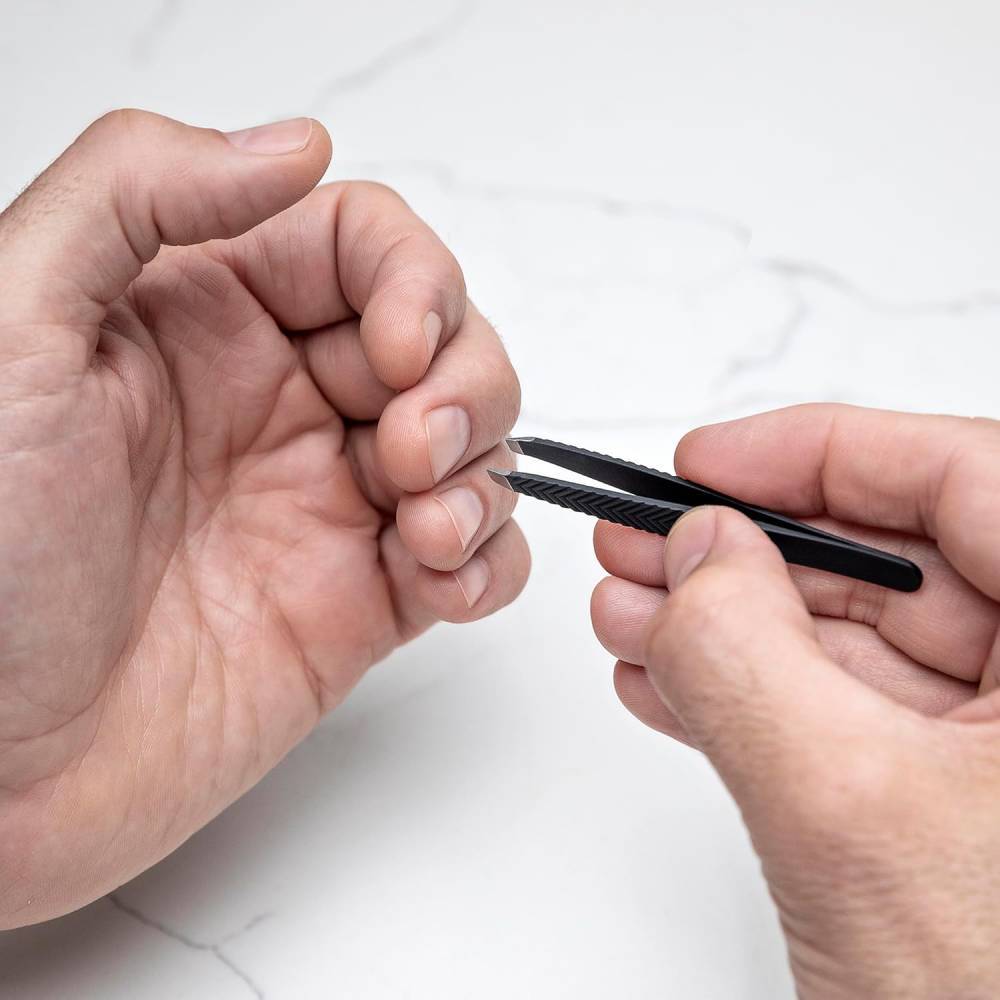 Alt View 3. Beauty Hub Ecommerce - Stainless Steel Travel Case Nail Kit - Black.