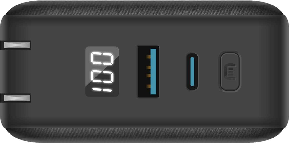 Angle. myCharge - RetractaCharger 10,000 mAh Portable Charger for Most USB-C and Apple Devices - Black.