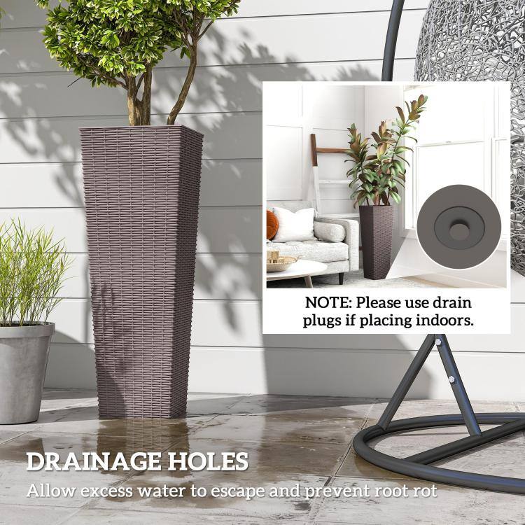 NOTE: Please use drain plugs if placing indoors.

DRAINAGE HOLES
Allow excess water to escape and prevent root rot