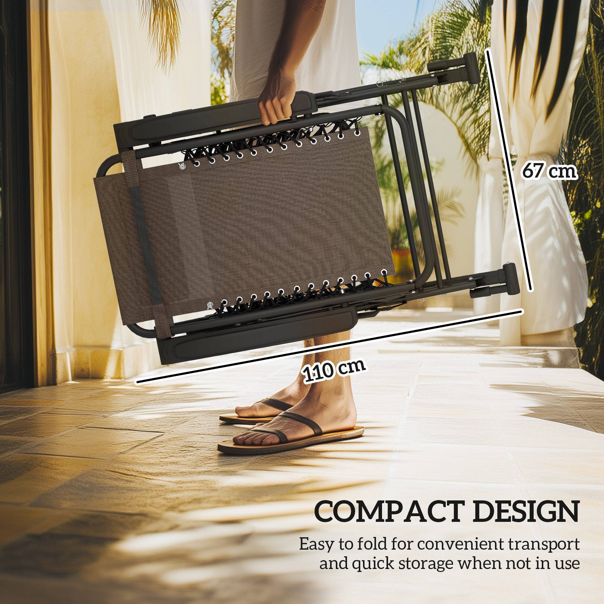 COMPACT DESIGN
Easy to fold for convenient transport and quick storage when not in use
67 cm
110 cm