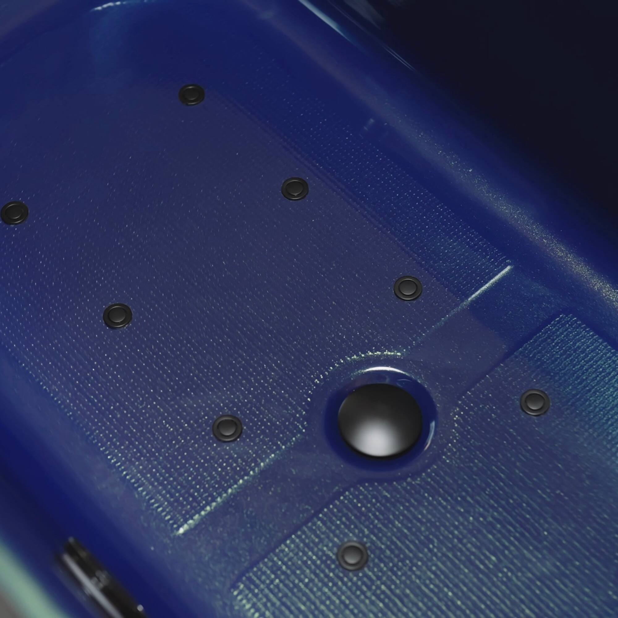 Alt View 5. Empava - 67 in. x 31.5 in. Center Drain Combination 16 Water and 12 Air Bubble Jets Bathtub Freestanding Whirlpool Bath in Blue - Blue.