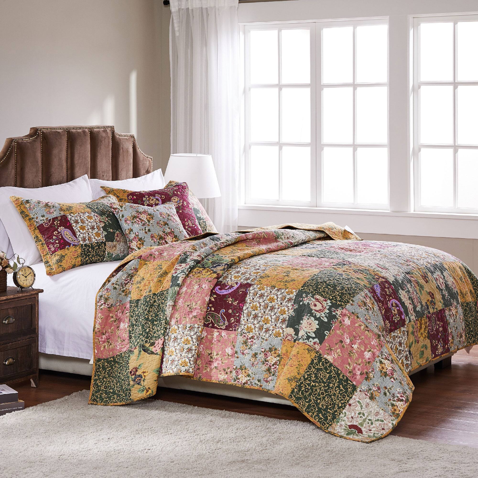 Alt View 2. Greenland Home Fashions - Greenland Home Fashion Antique Chic Quilt And Sham Bonus Set - 4 - Piece - Twin 68x88", Multi - Multi.