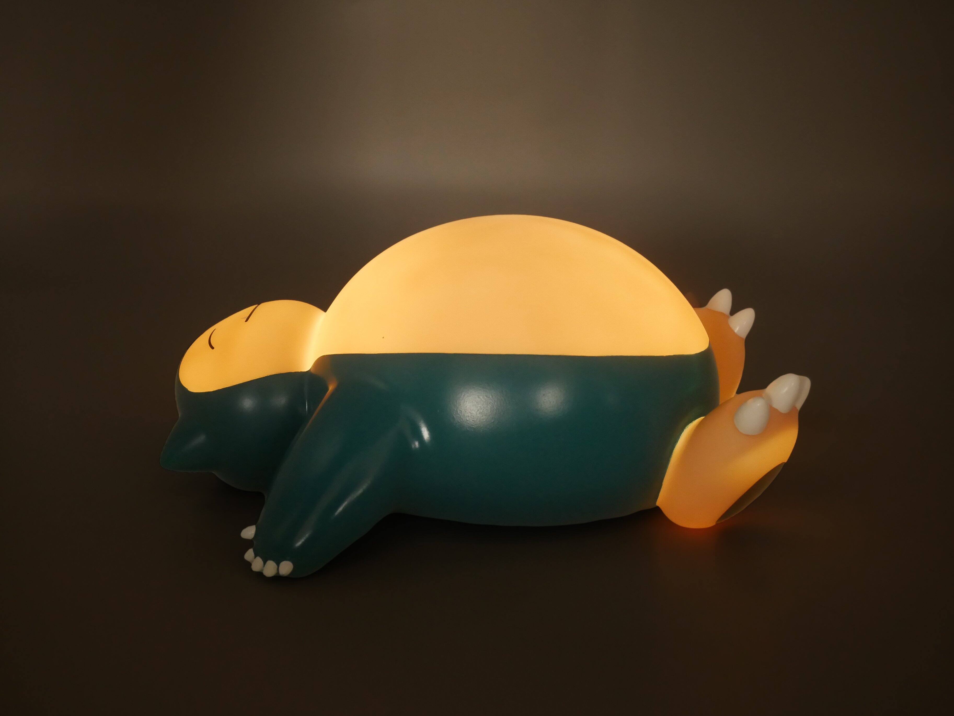 Left. Pokémon - Pokémon 10" Light-up Figure - Snorlax.