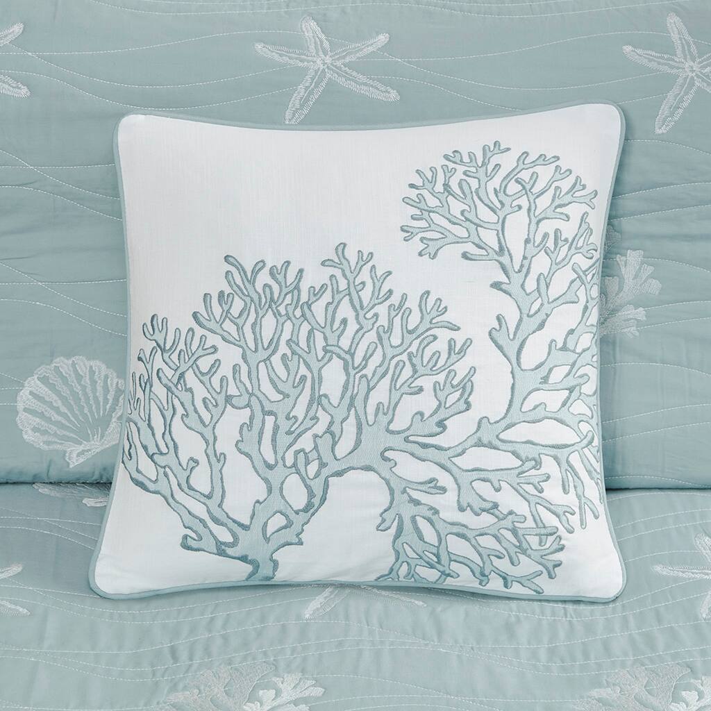 Alt View 2. Gracie Mills - Gracie Mills Elisa 4 Piece Cotton Reversible Embroidered Quilt Set with Throw Pillow - Aqua.