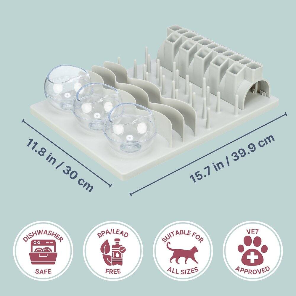 11.8 in / 30 cm  
15.7 in / 39.9 cm  

DISHWASHER SAFE  
BPA/LEAD FREE  
SUITABLE FOR ALL SIZES  
VET APPROVED