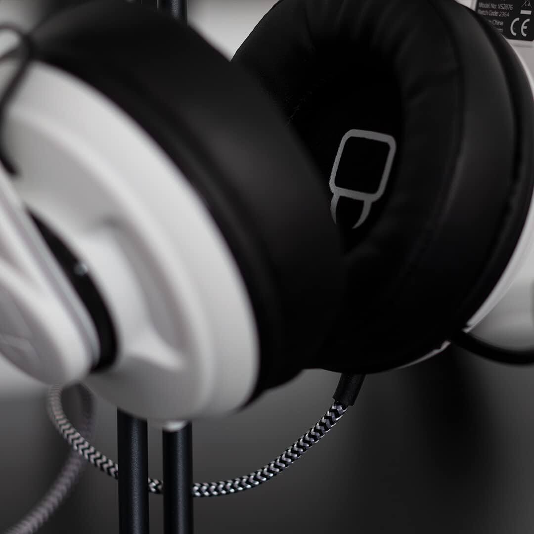 Alt View 14. Venom - Sabre Universal Stereo Gaming Headset Compatible with (PS4 / Xbox One / Switch / PC / Mac), Clear Audio, 3.5mm jack - White.