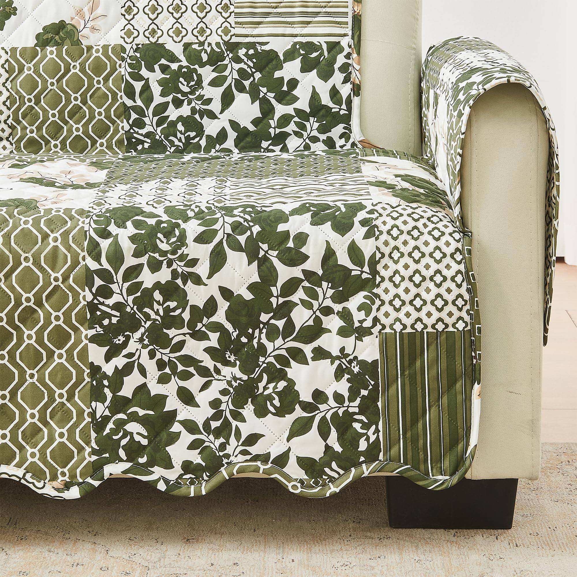 Left. Fabibe - Reversible Patchwork Recliner Chair Cover - Washable Slipcover Furniture Protector with Elastic Straps - Couch - 04- Patchwork - Burgundy / Taupe Recliner.