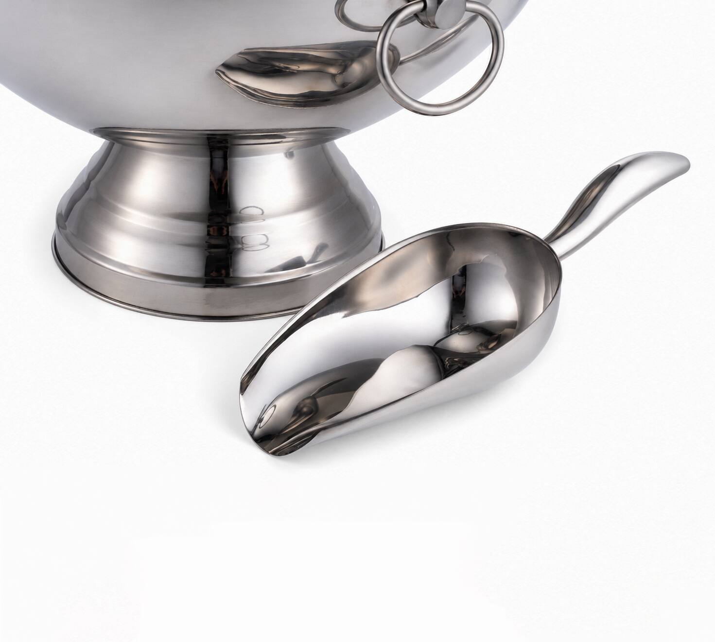 Alt View 6. Malletson - 12L Large Party Ice Bucket Stainless Steel with Ring Handles & Ice Scoop, 304 Beverage Tub, Holds 12-15 Bottles - Sliver.