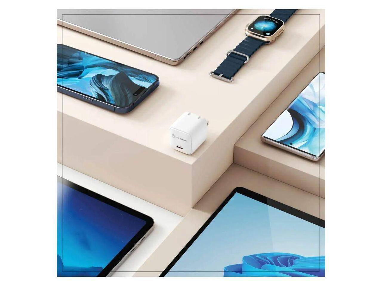 Alt View 3. Alogic - Alogic 30W Rapid Power Mini GaN Charger - 30 W - 120 V AC, 230 V AC Input - 5 V DC, 9 V DC, 12 V DC Output - 3 A - Black.