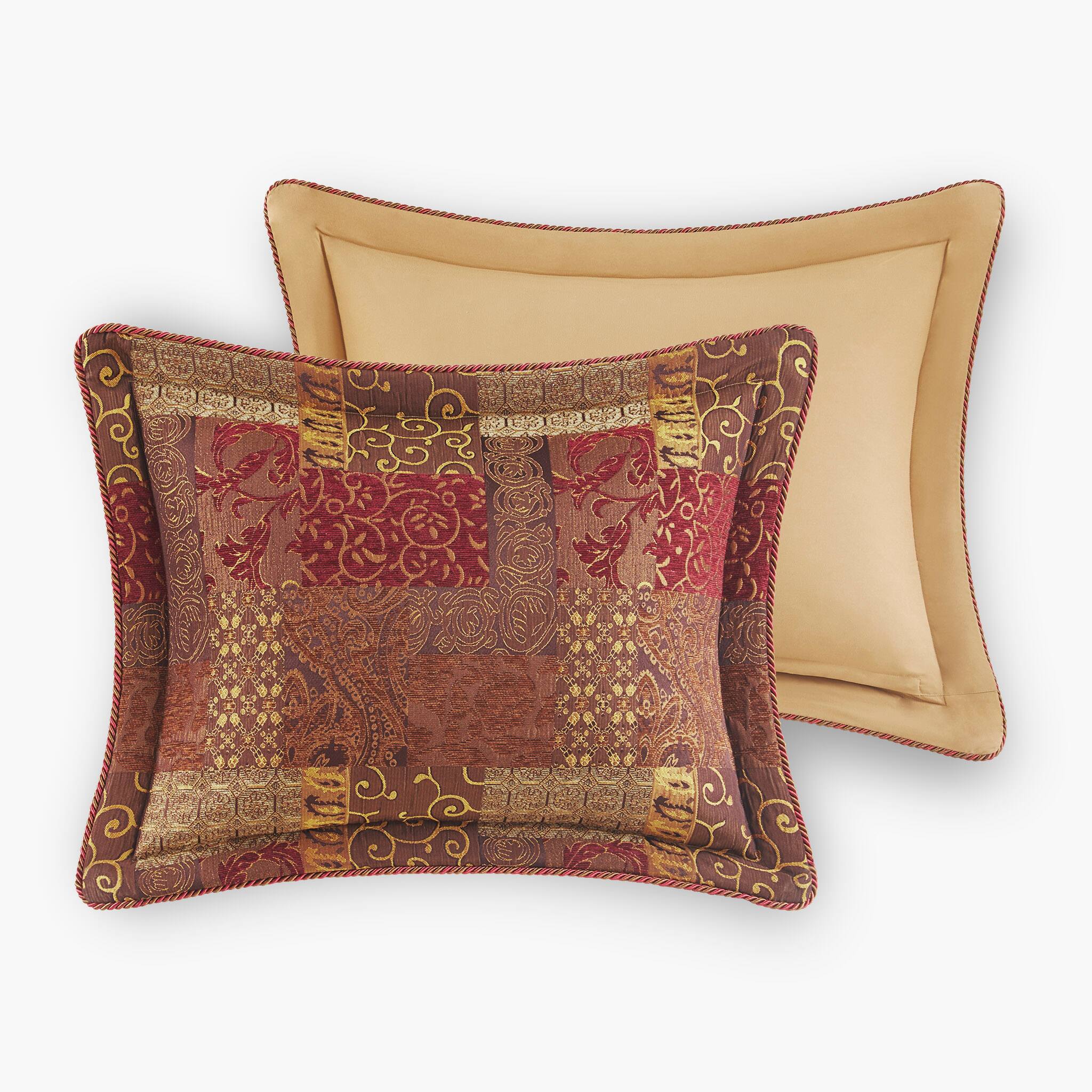 Alt View 3. Gracie Mills - Gracie Mills Lange 4-Piece Patchwork Chenille Jaquard Comforter Set - Red.