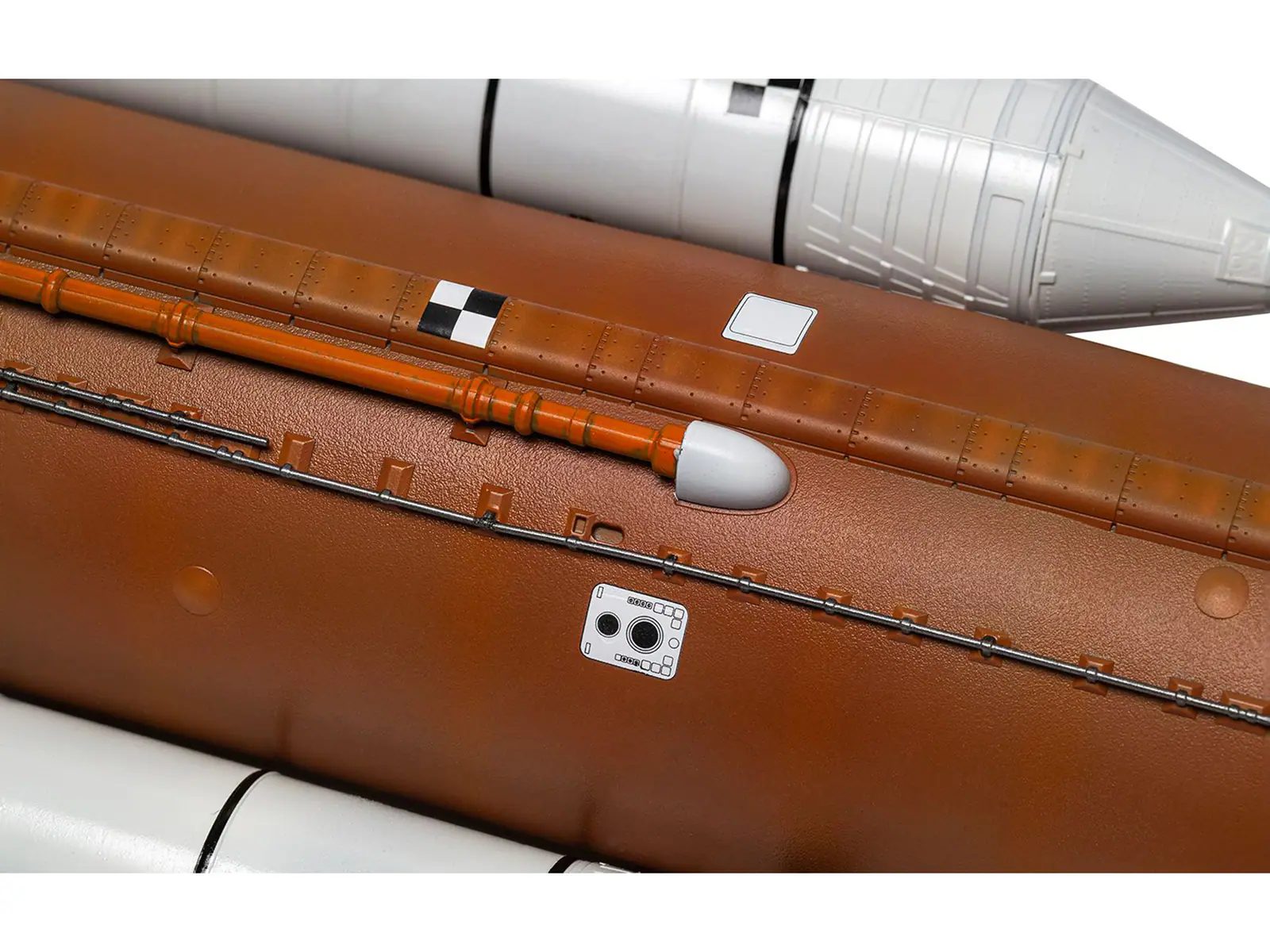 Left. Airfix - Level 3 Model Kit NASA Space Launch System Artemis Gift Set 1/144 Plastic Model Kit by Airfix - Multicolor.