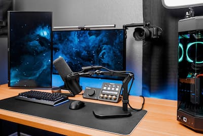 Elgato Wave Desk Stand ブラック Wave Desk Stand | Elgato