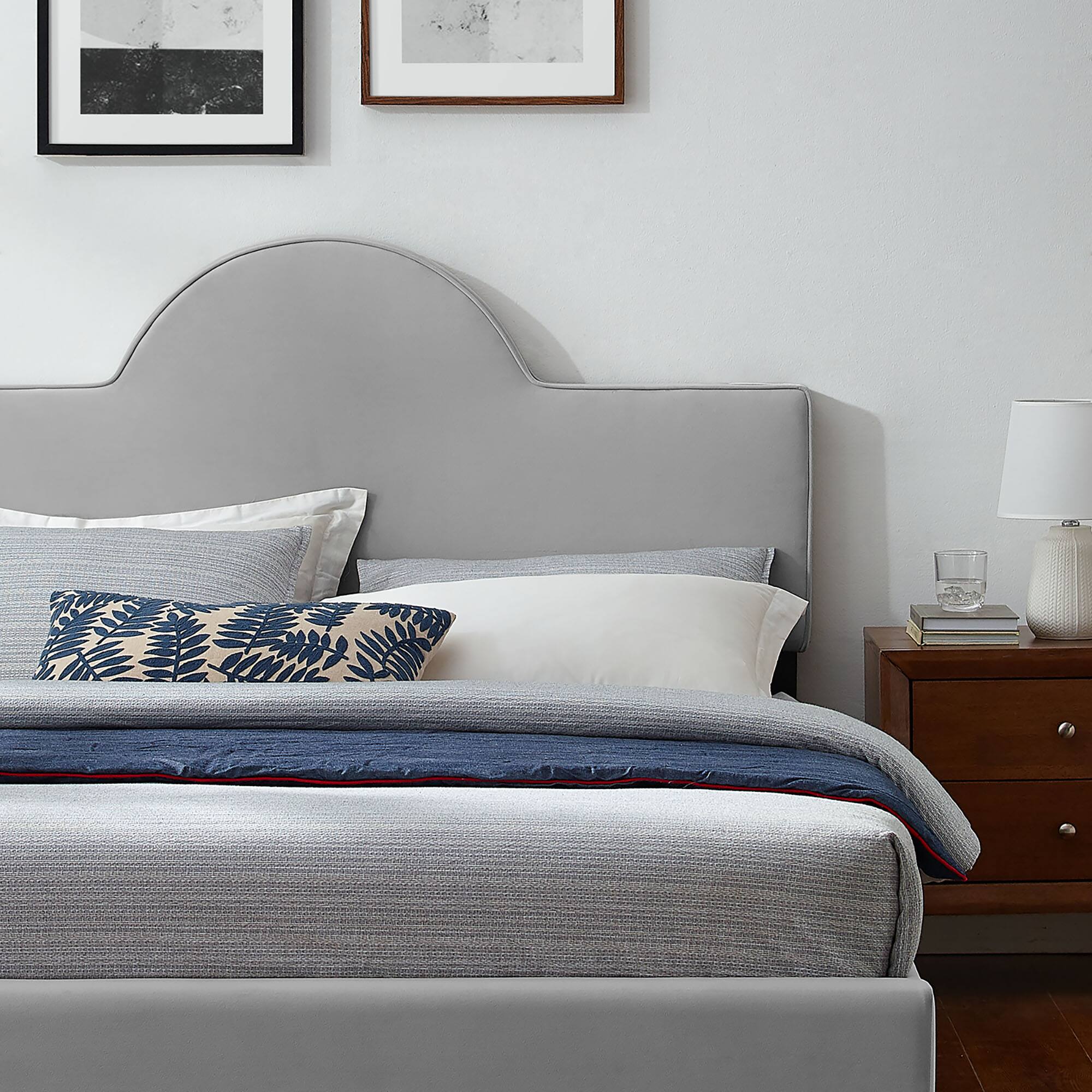 Alt View 5. Modway - Zahra Channel Tufted Performance Velvet Queen Platform Bed - White.