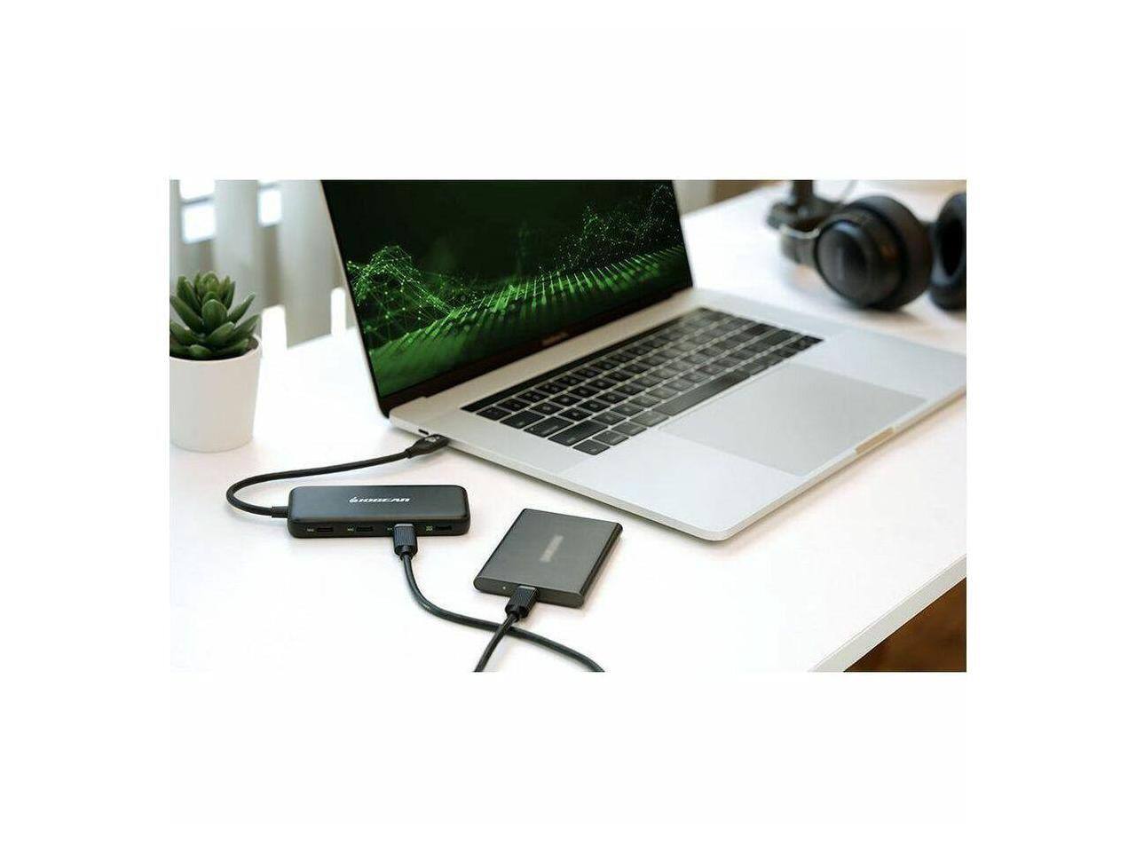 Alt View 5. IOGEAR - IOGEAR 4-Port USB-C Hub - 1.25 GB/s - SSD, HDD, Phone, Card Reader, Laptop, Tablet - PC/Mac - Unknown.