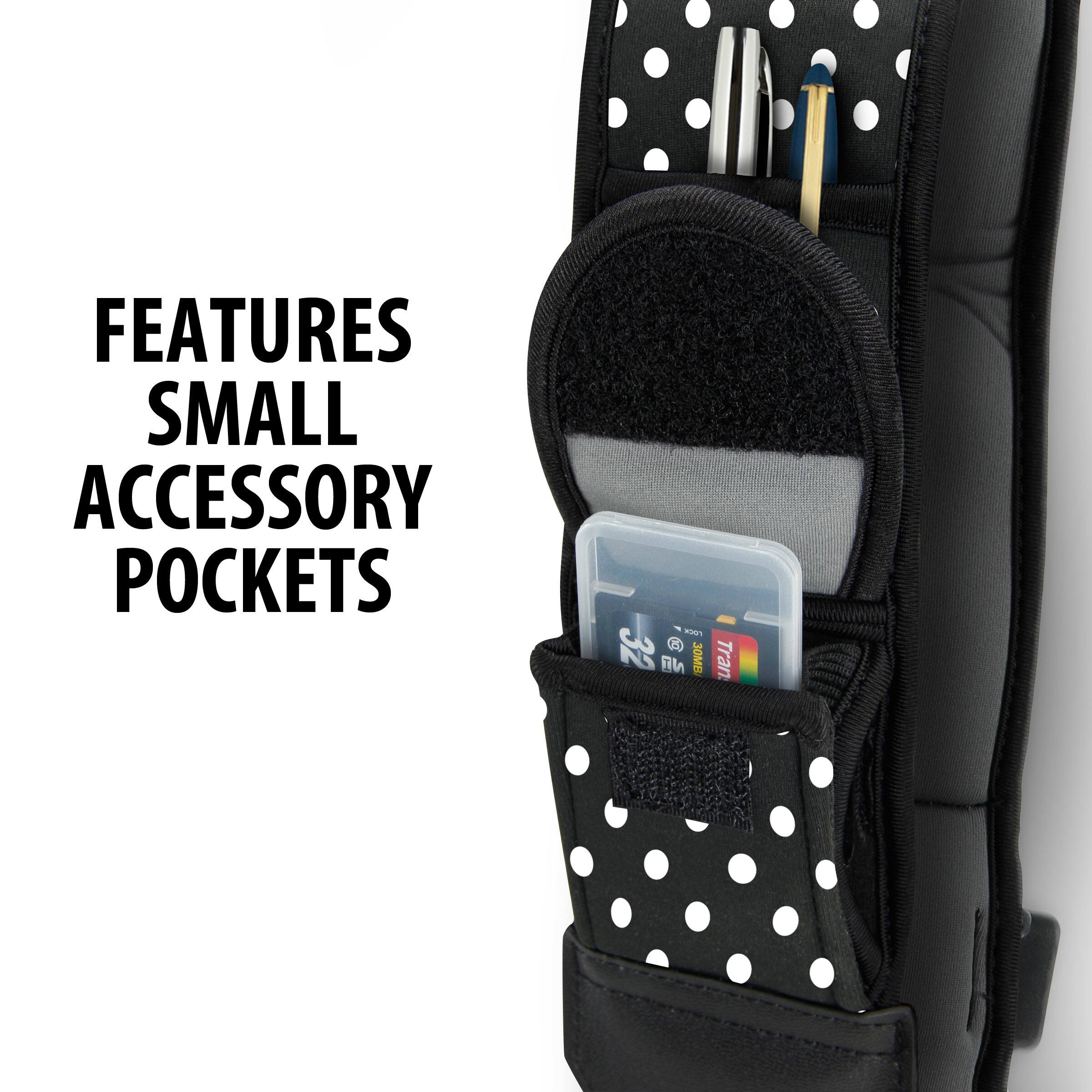 FEATURES SMALL ACCESSORY POCKETS