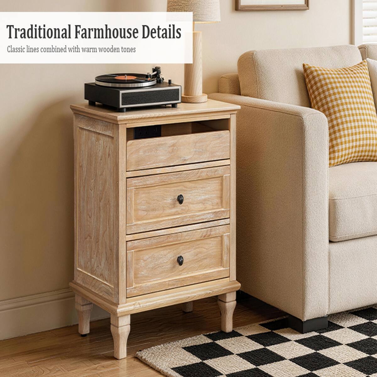 Traditional Farmhouse Details  
Classic lines combined with warm wooden tones