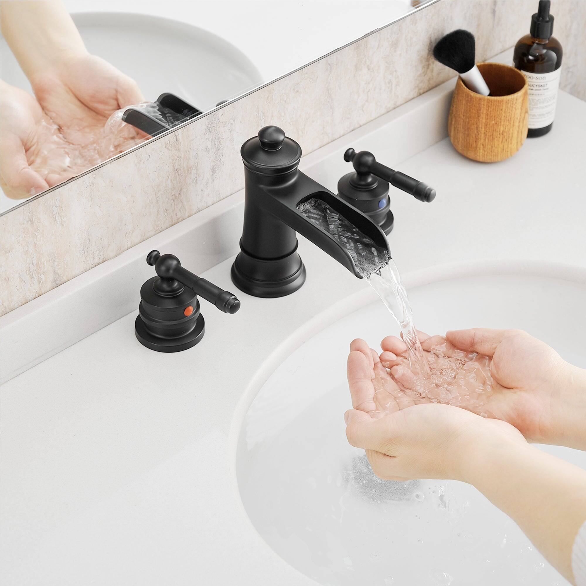 The text on the image reads:

"SCENTSA"