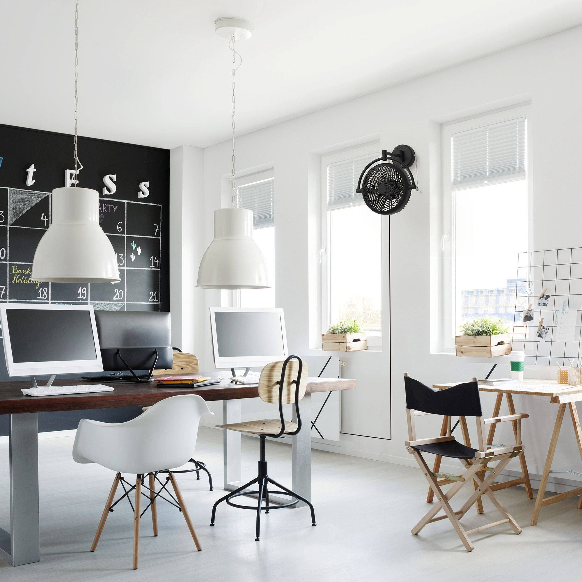 It's 5:40 Bank Holiday  
7 18 A 19 S RTY 0 6 3 20 S 7 14 21