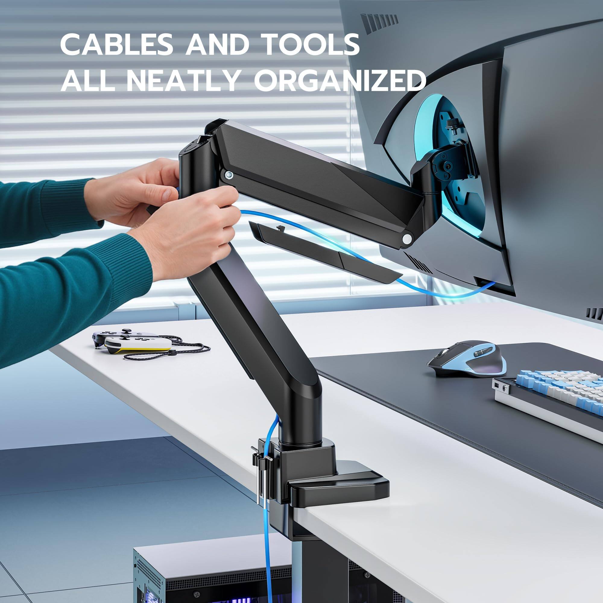 CABLES AND TOOLS  
ALL NEATLY ORGANIZED