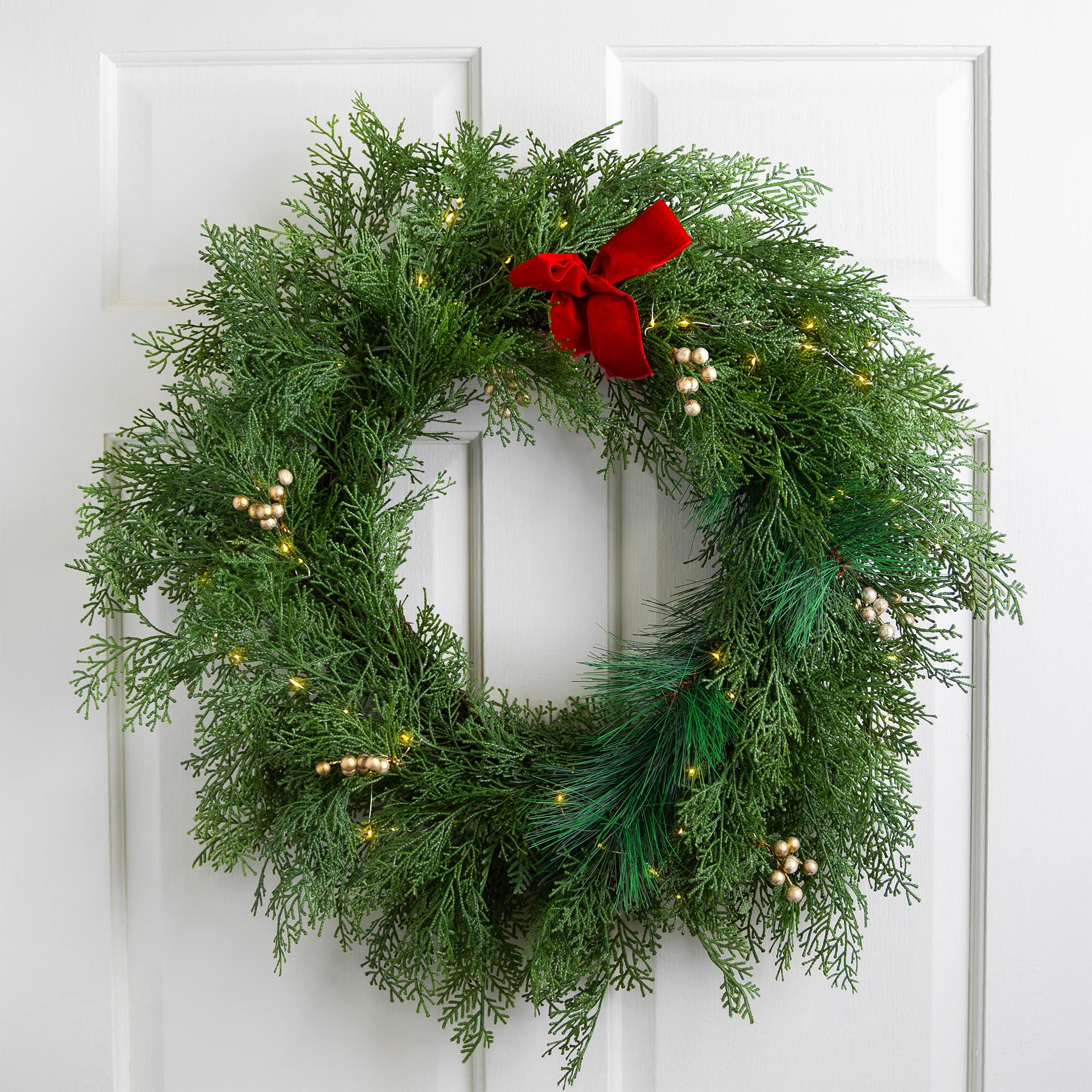 Northlight - Real Touch™ Cedar and White Pine Artificial Christmas Wreath - 30" - Warm White LED - Green