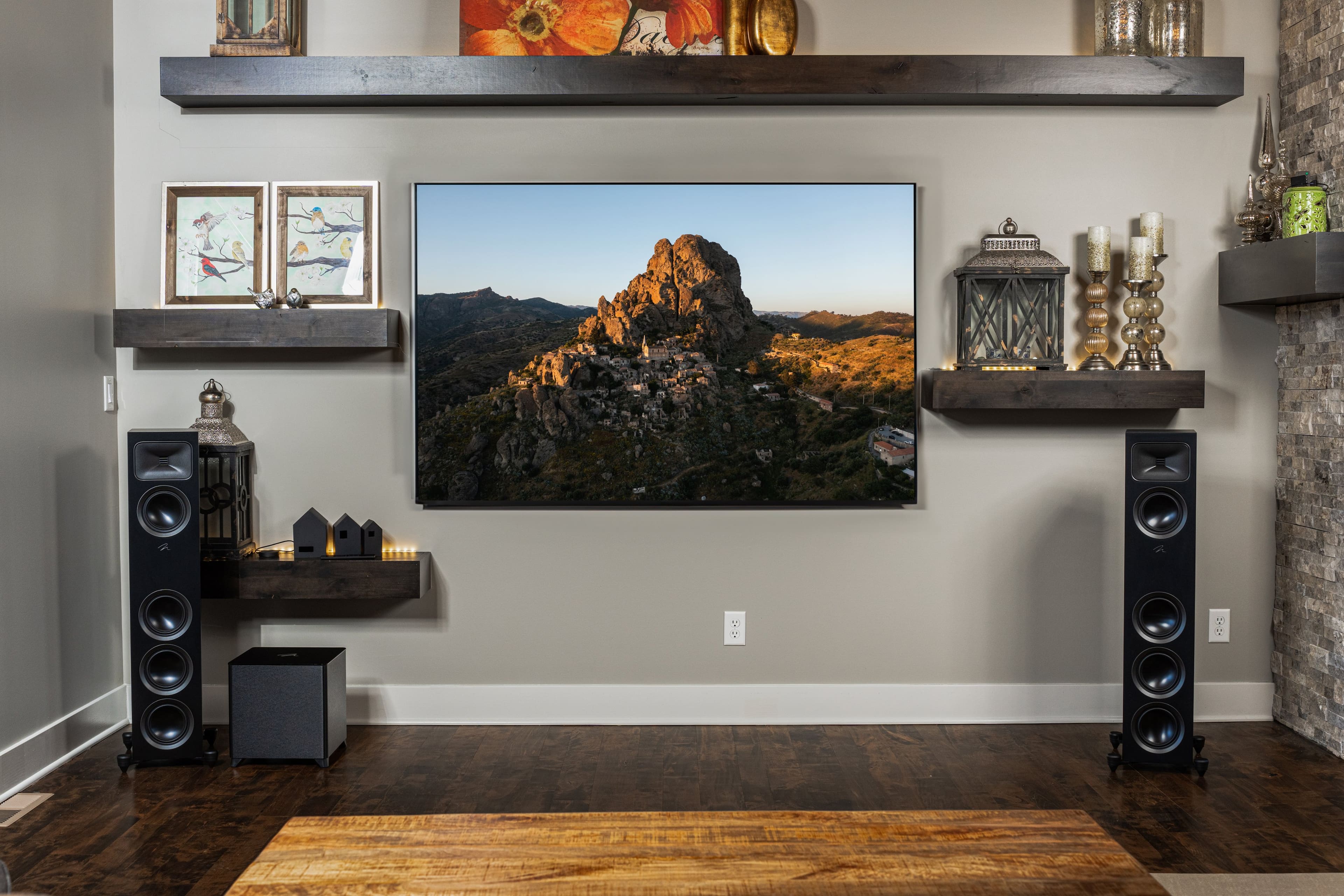 Alt View 18. MartinLogan - Dynamo Foundation 10, 10” Sealed, Powered Subwoofer, with Magnitude MT-400 Amplifier, DSP-Optimized, and Wireless Ready - Brushed Black.