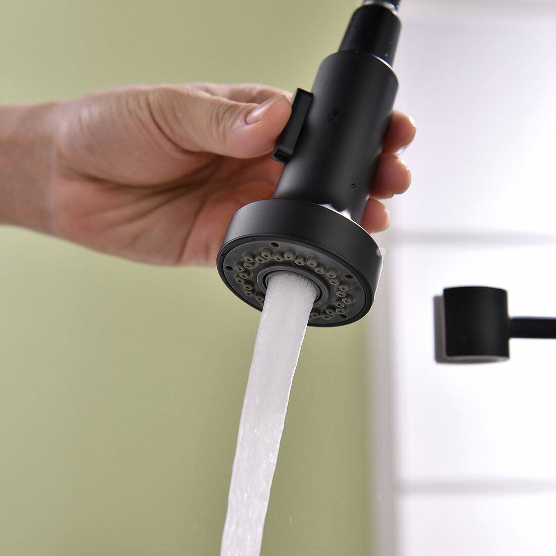 Left. Boyel Living - Brass Single Handle Pull Down Sprayer Kitchen Faucet Matte Black - Matte Black.