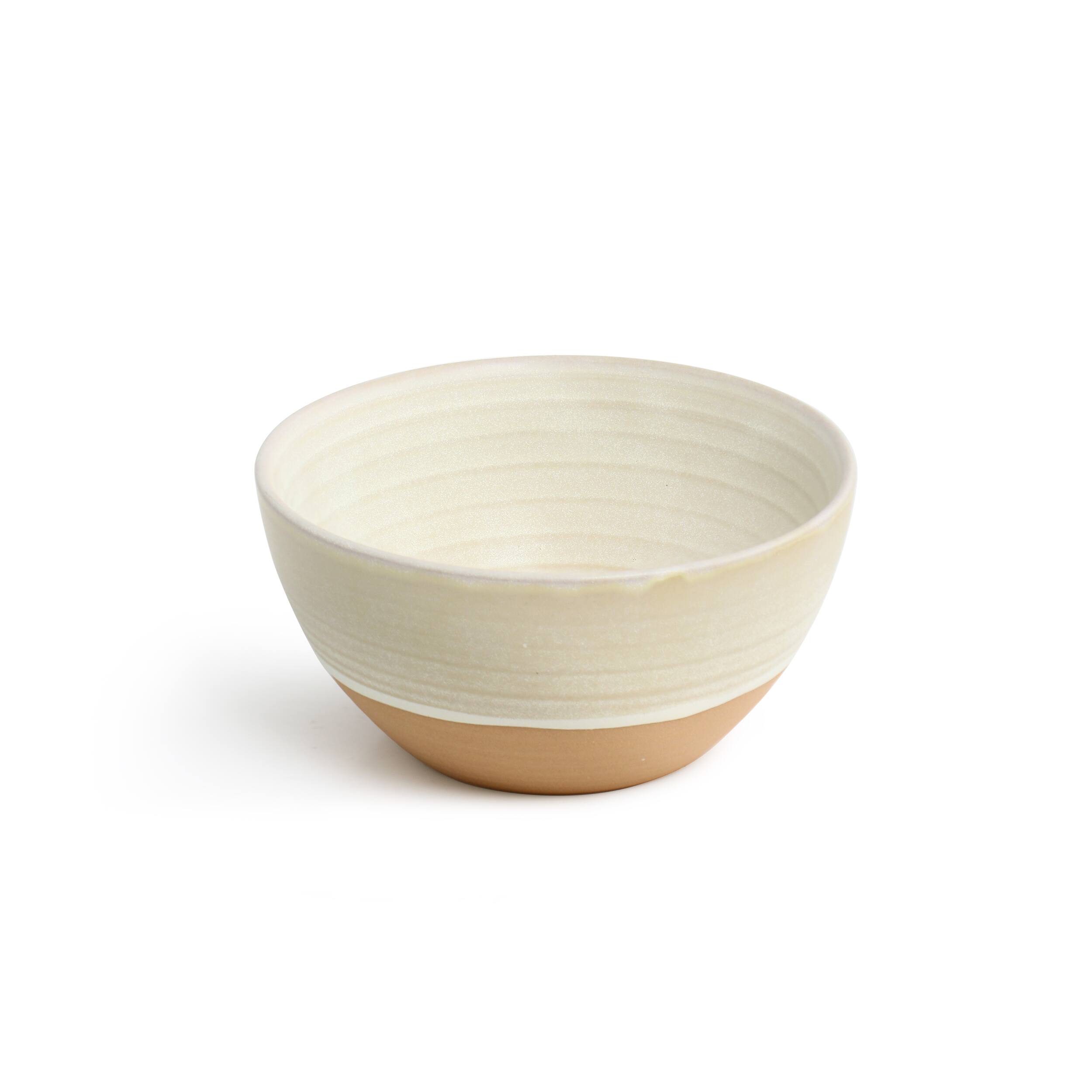 Alt View 4. Gibson - Gibson Elite 12 Piece Dreamweaver Round Earthenware Dinnerware Set in Matte White - Matte White.