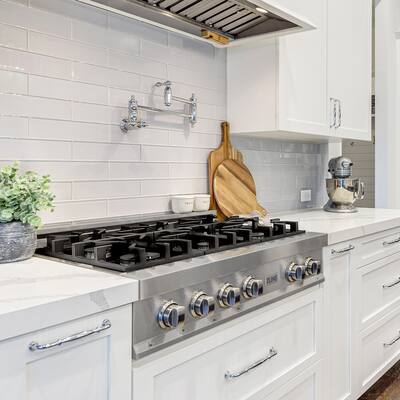 エレガンス Amazon.com: ZLINE 36 in. Legacy Gas Rangetop with 6 Burners