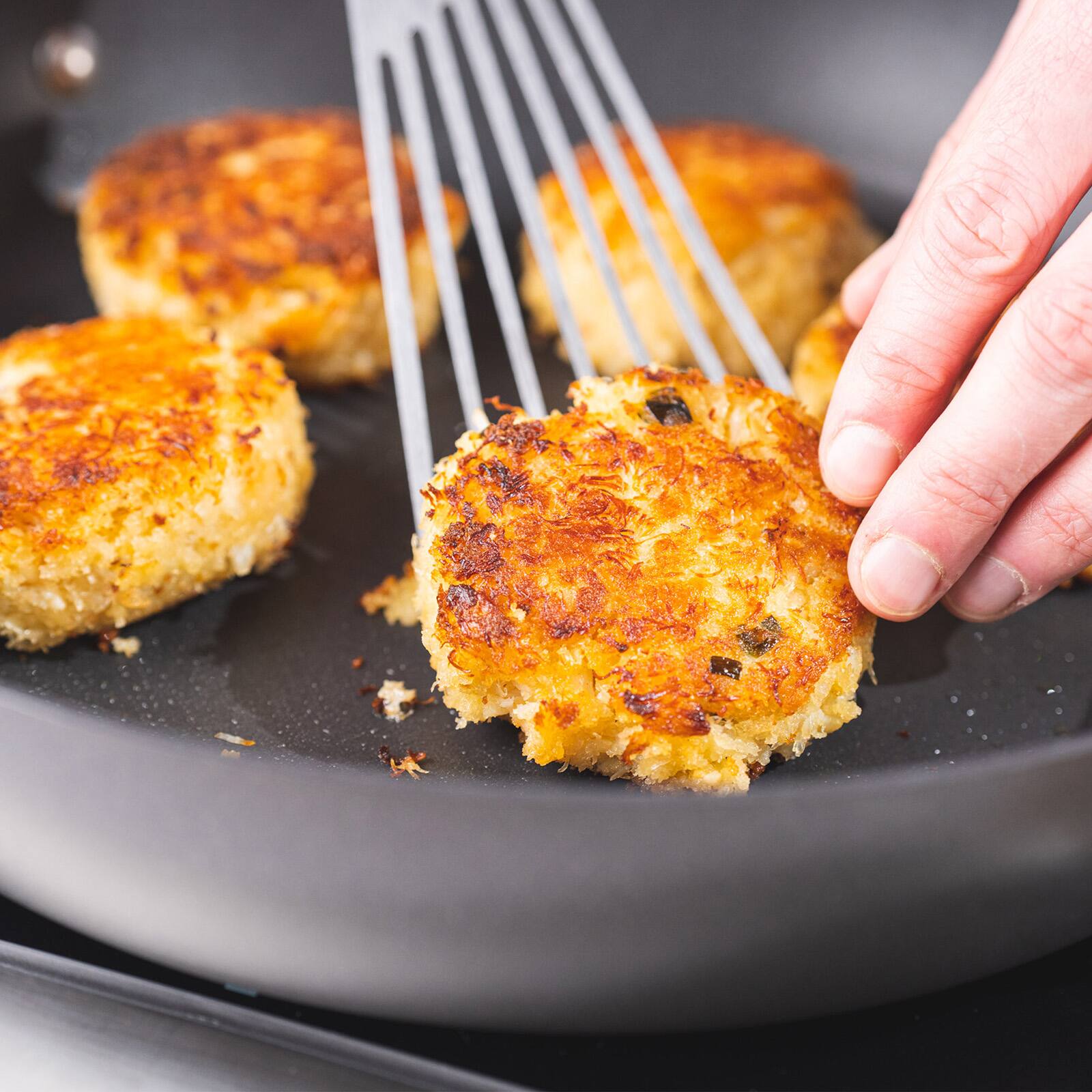 Alt View 3. Scanpan - Professional 12-1/2 Inch Fry Pan - Black.