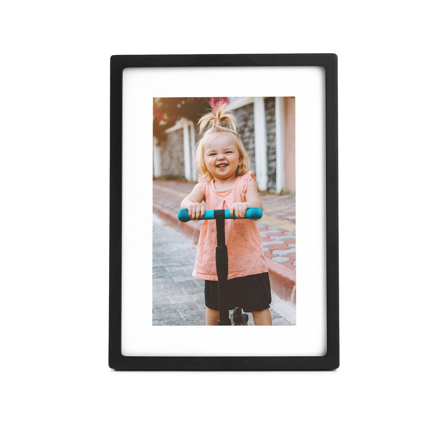 Left. Skylight - 10" Wifi Digital Picture Frame - Black.
