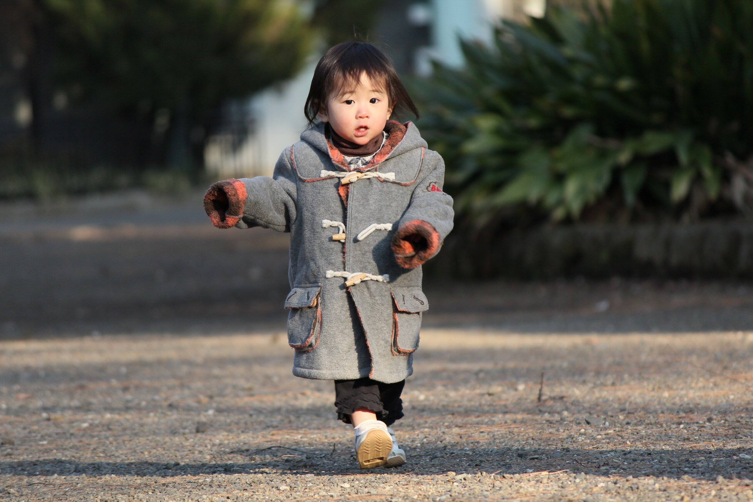 Alt View 2. Canon - Canon EF-S 55-250mm f/4-5.6 is Image Stabilizer Telephoto Zoom Lens (International Model) - Black.