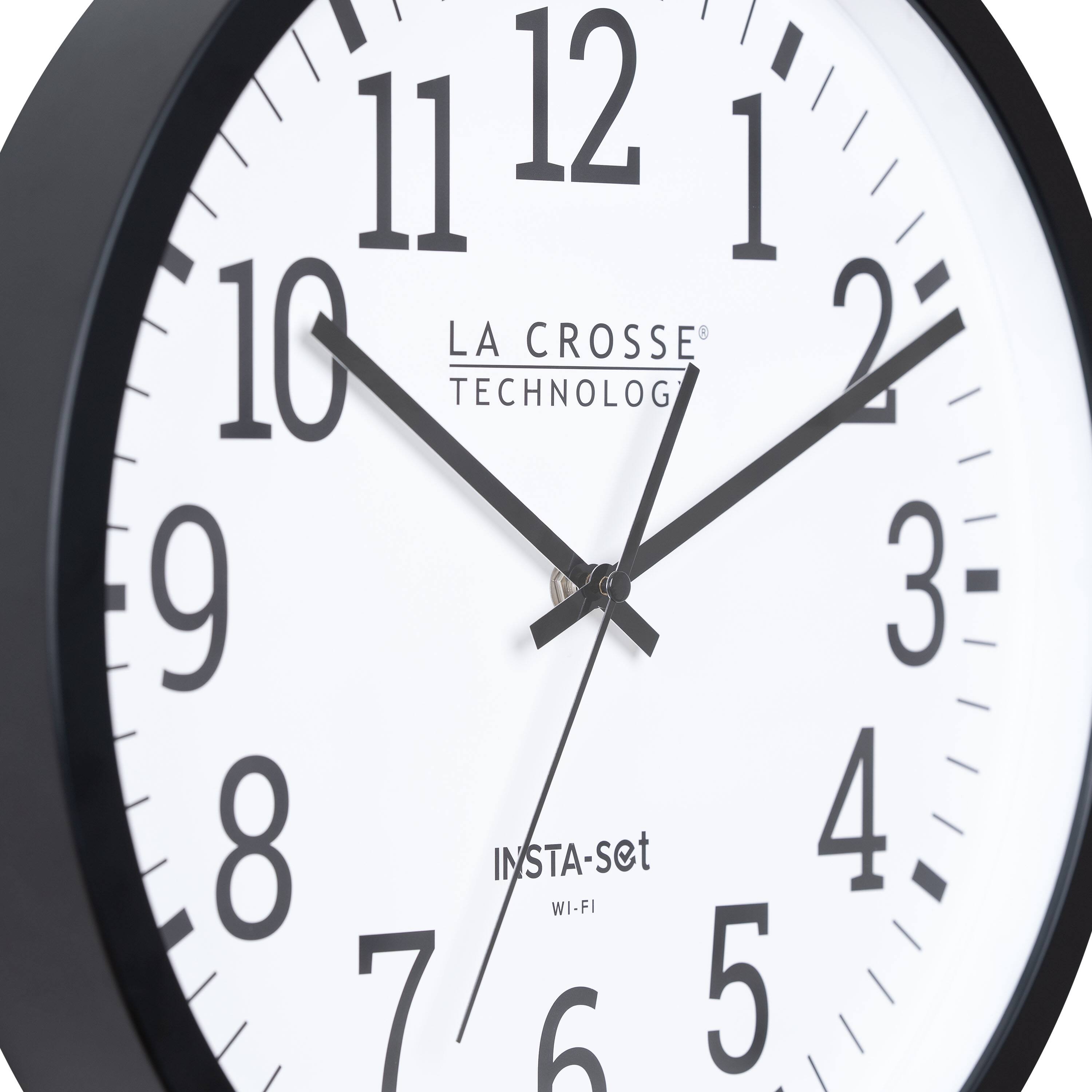 11 12 1 10 LA CROSSE TECHNOLOG 9 3 8 INSTA-SET 4 WI-FI 7 6 5