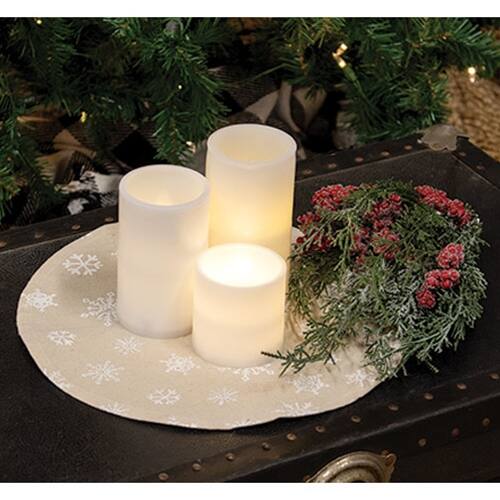 Angle. BreeBe - Allover Snowflake Natural Round Mat - Beige.