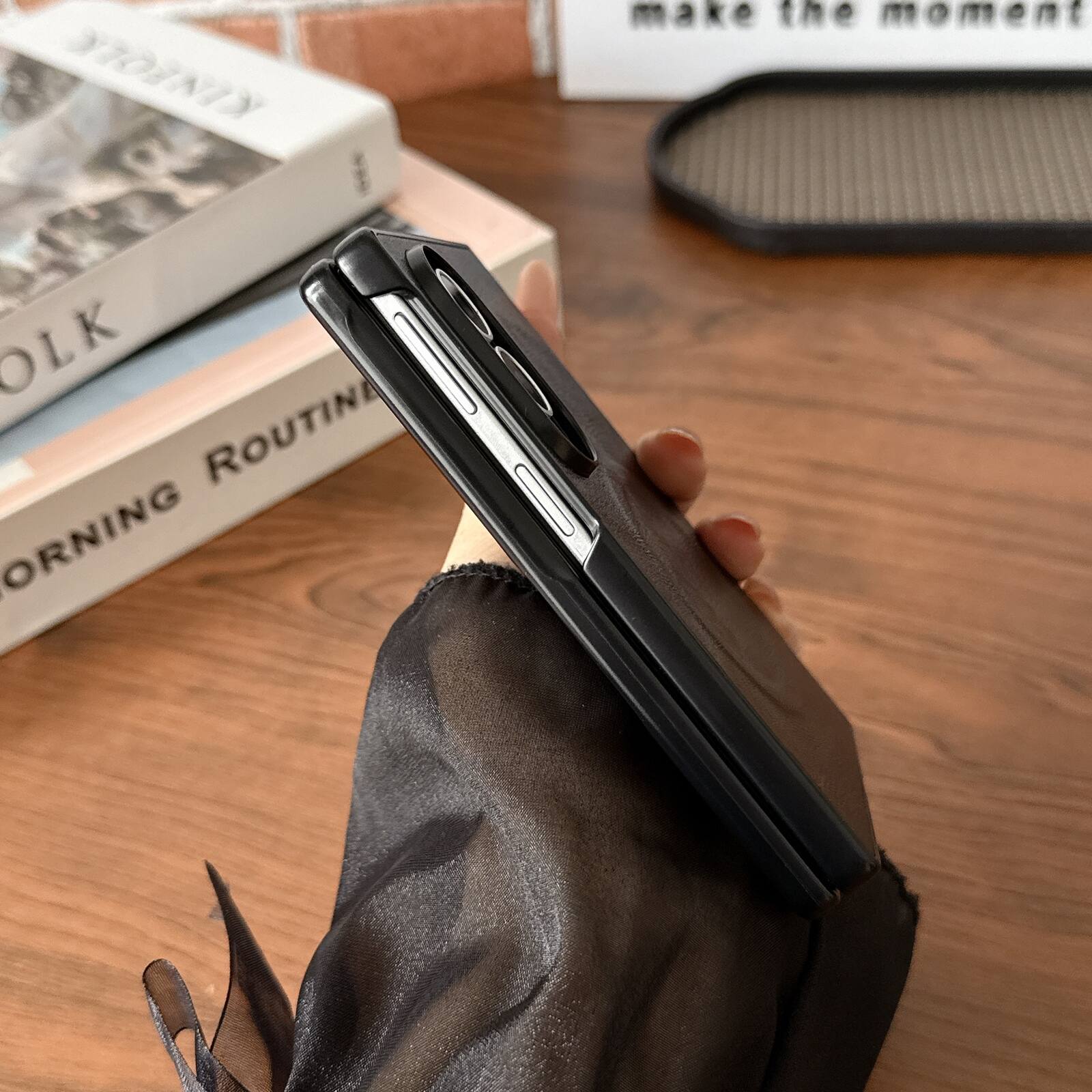 make the moment  
MORNING ROUTINE