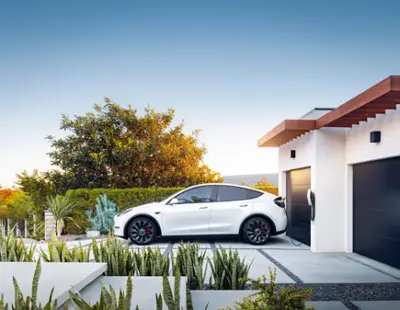 Tesla - Wall Connector Hardwired Electric Vehicle (EV) Charger up to 48A - 24' - White