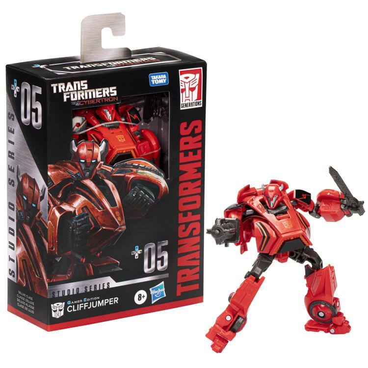 TRANSFORMERS  
CYBERTRON  
GENERATIONS  
STUDIO SERIES  
05  
CLIFFJUMPER  

TAKARA TOMY  
HASBRO  

STUDIO SERIES  
GAMER EDITION  
CLIFFJUMPER  

8+