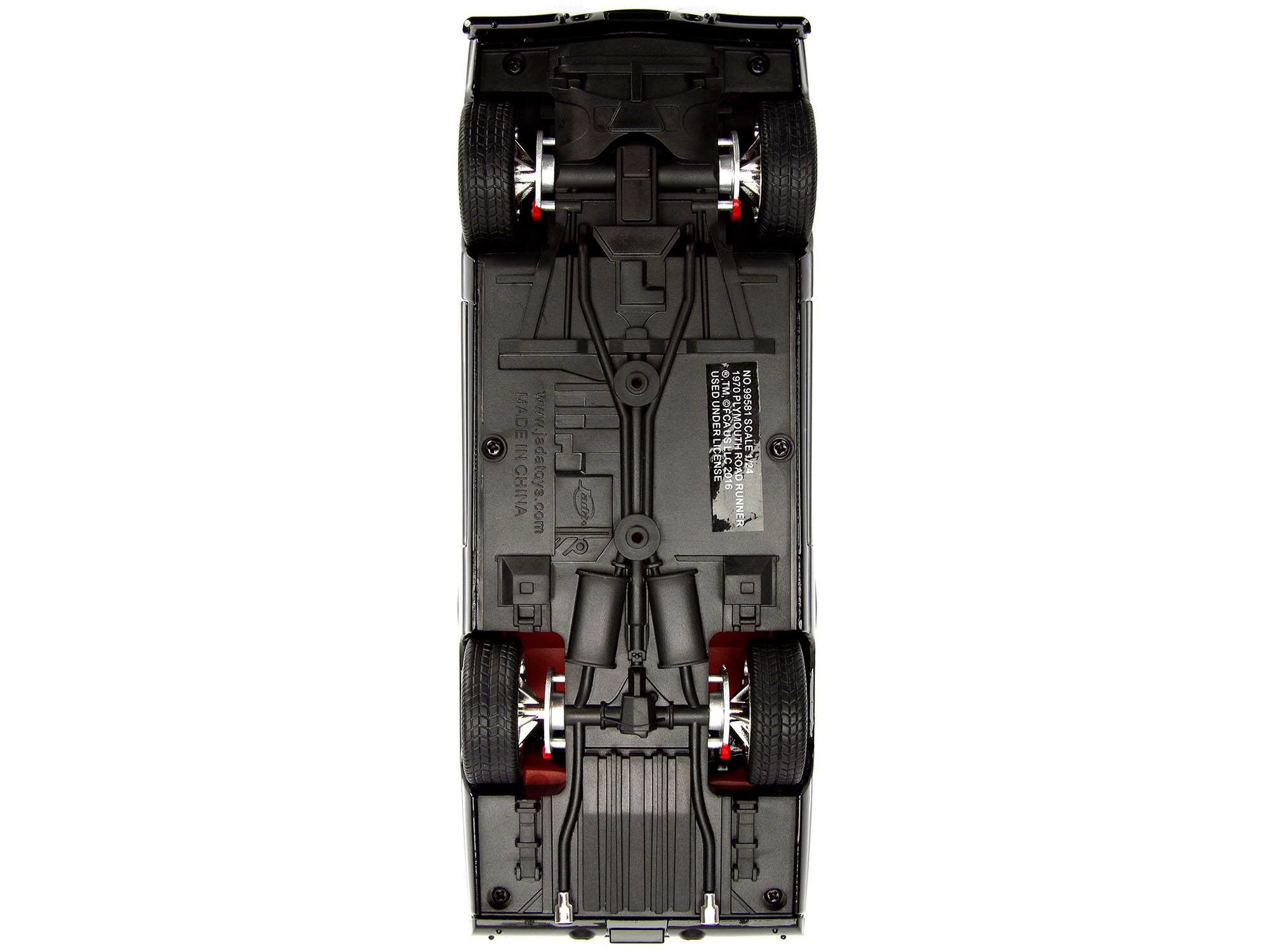 MADE IN 08 CHINA toys. jadatoys.com com KC - . NO USED .TM 970 PL 99581 UNDERL OFCADS UTH: YMOUTH ROAD ROAD SCALE-2 124 LC.2016 RUNNER