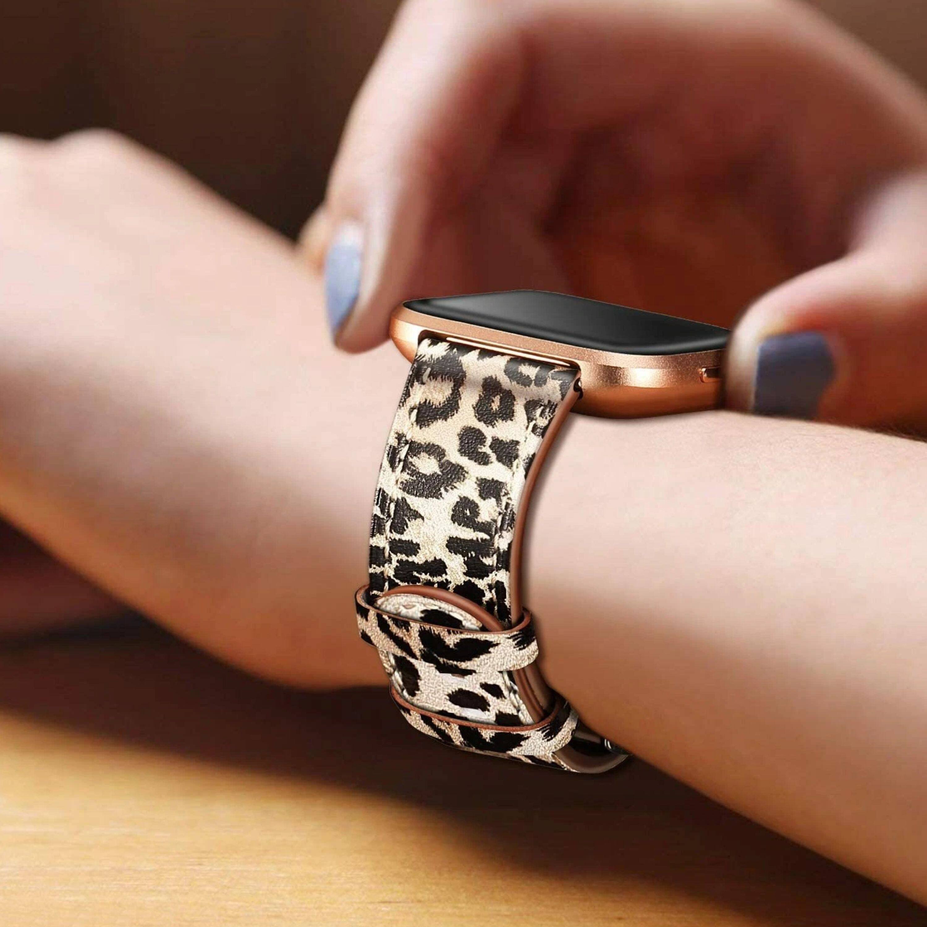 Alt View 1. Kitcheniva - Classic Leopard Design Genuine Leather Band Replacement Strap For Fitbit Versa 2 / Versa/ Versa Lite - Classic Leopard.