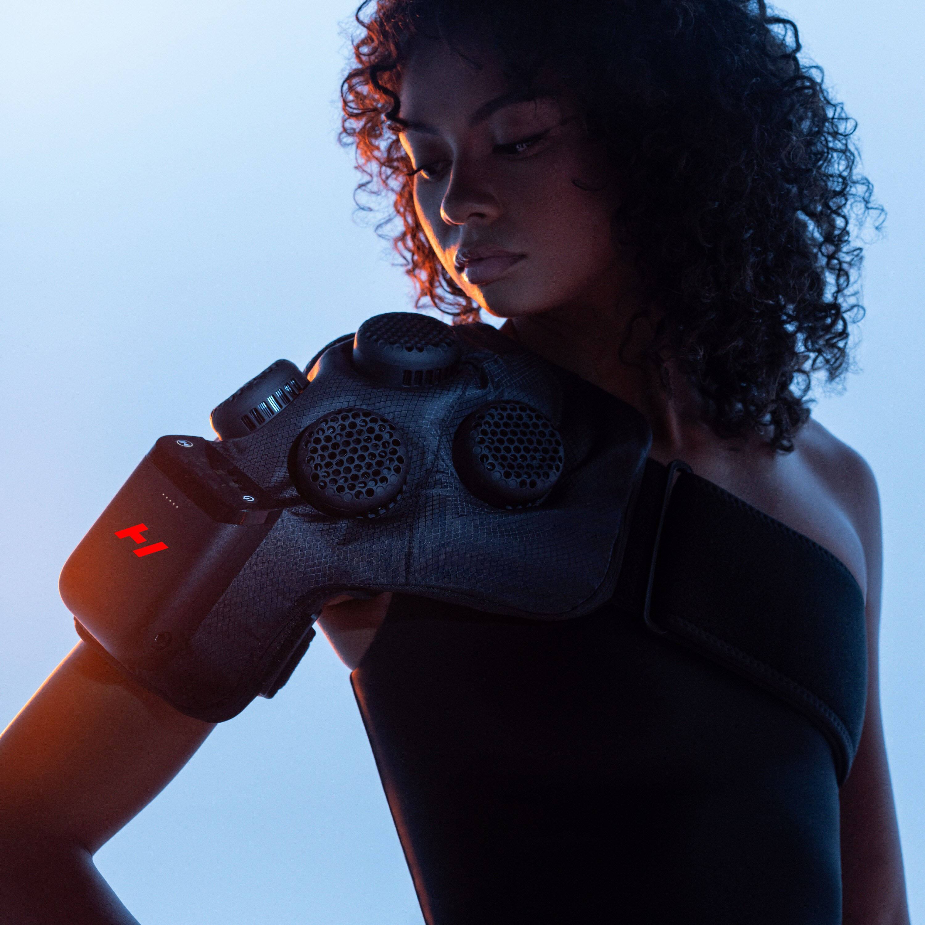 Alt View 16. Hyperice - X 2 Shoulder Contrast Therapy Device - Black.