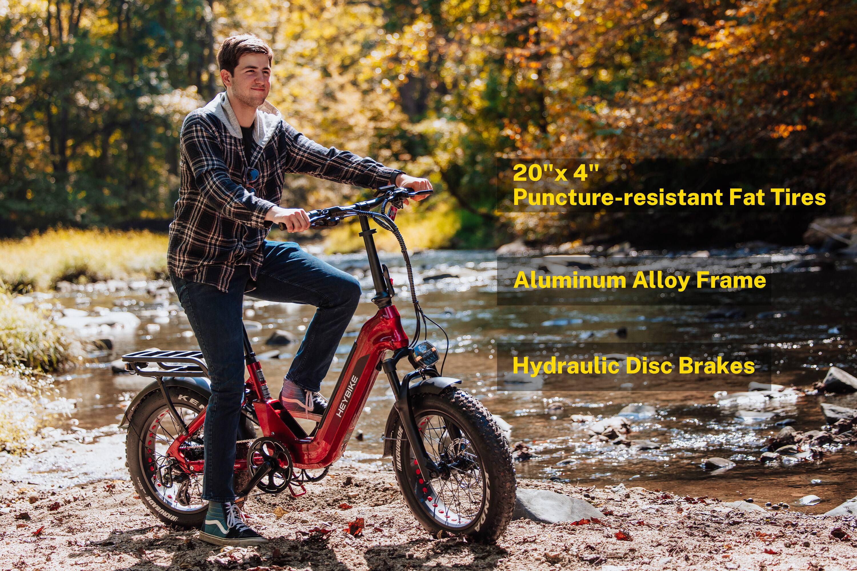 20"x 4" Puncture-resistant Fat Tires  
Aluminum Alloy Frame  
Hydraulic Disc Brakes