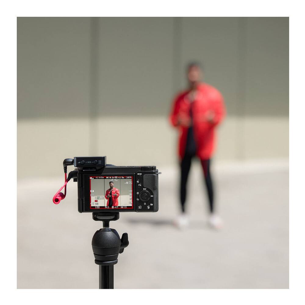 Angle. RODE - RODE Wireless GO (Gen 3) Compact Wireless Microphone System (Red).