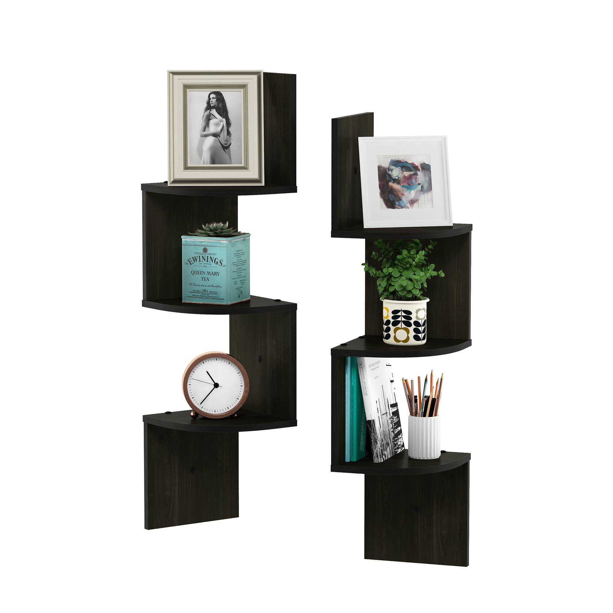 The text on the image reads:

"TEWININGS  
QUEEN MARY  
TEA"