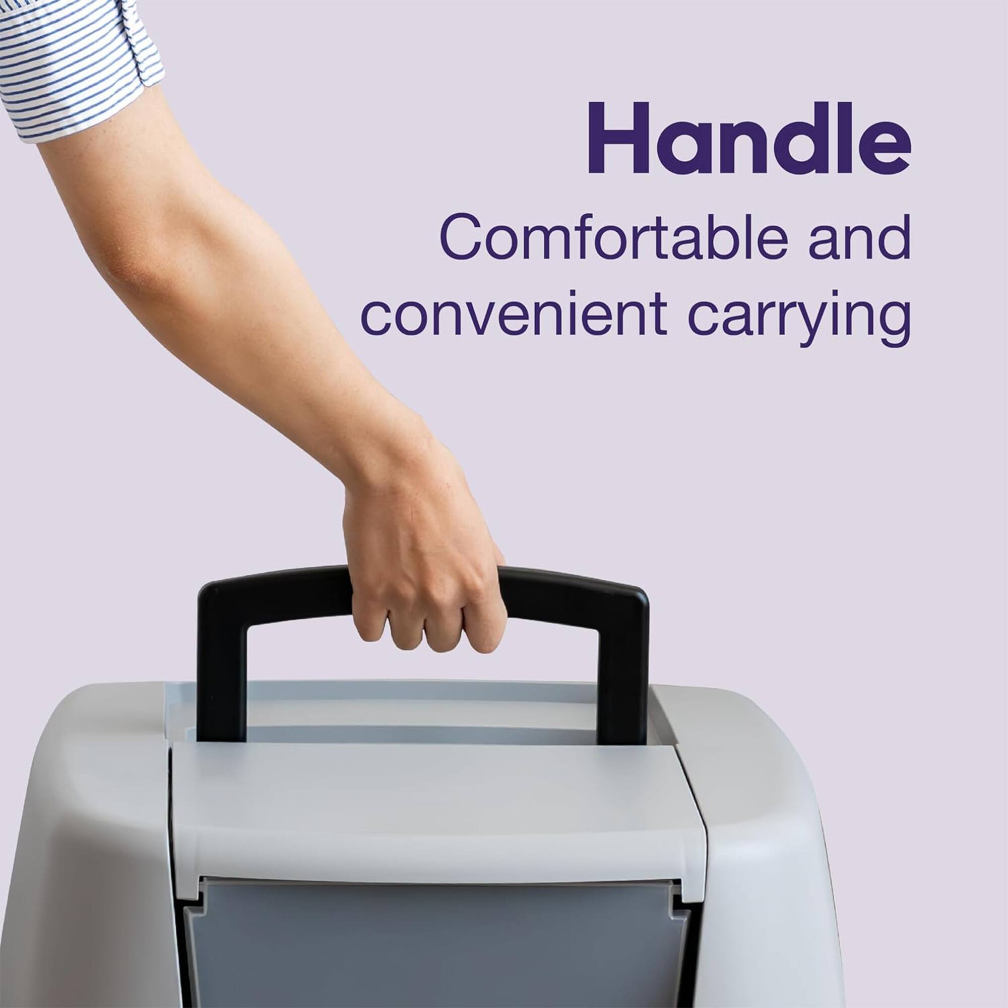 Handle  
Comfortable and convenient carrying