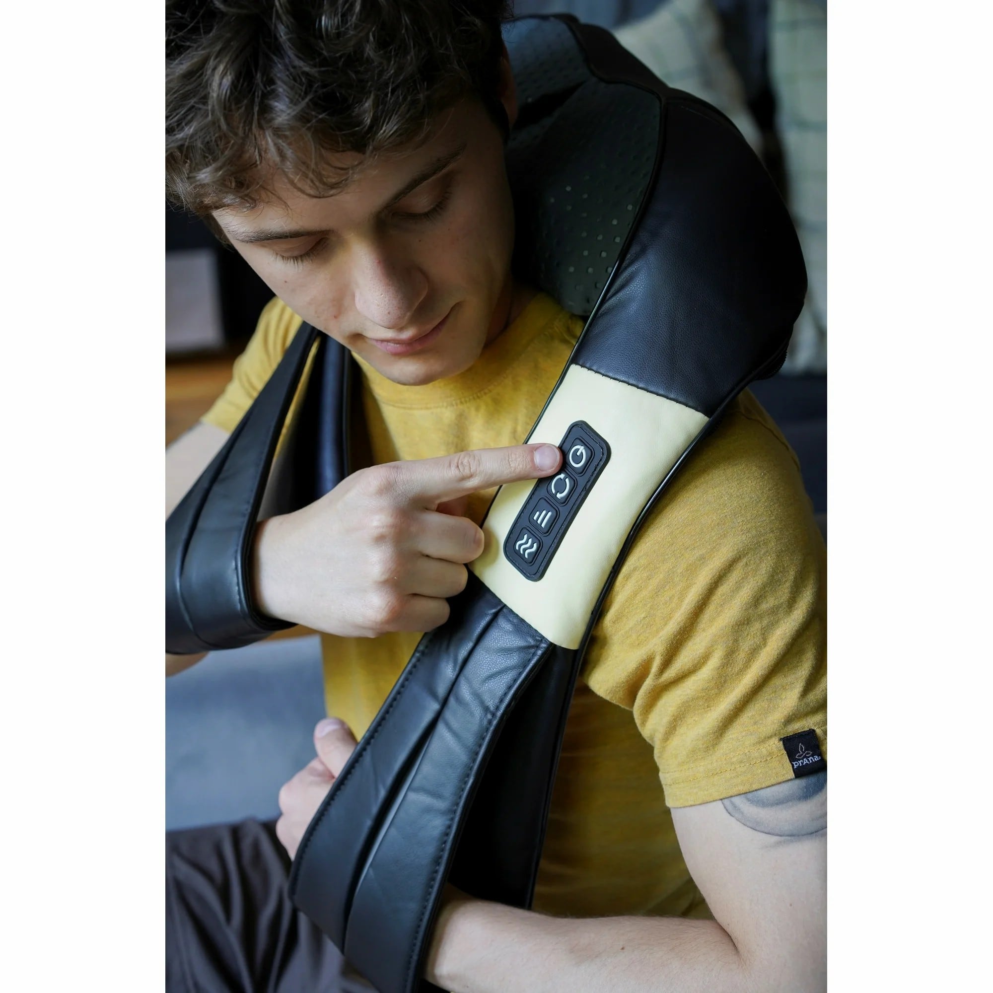 Nekteck Shiatsu Neck and Back Massager Yellow LMS-801 - Best Buy