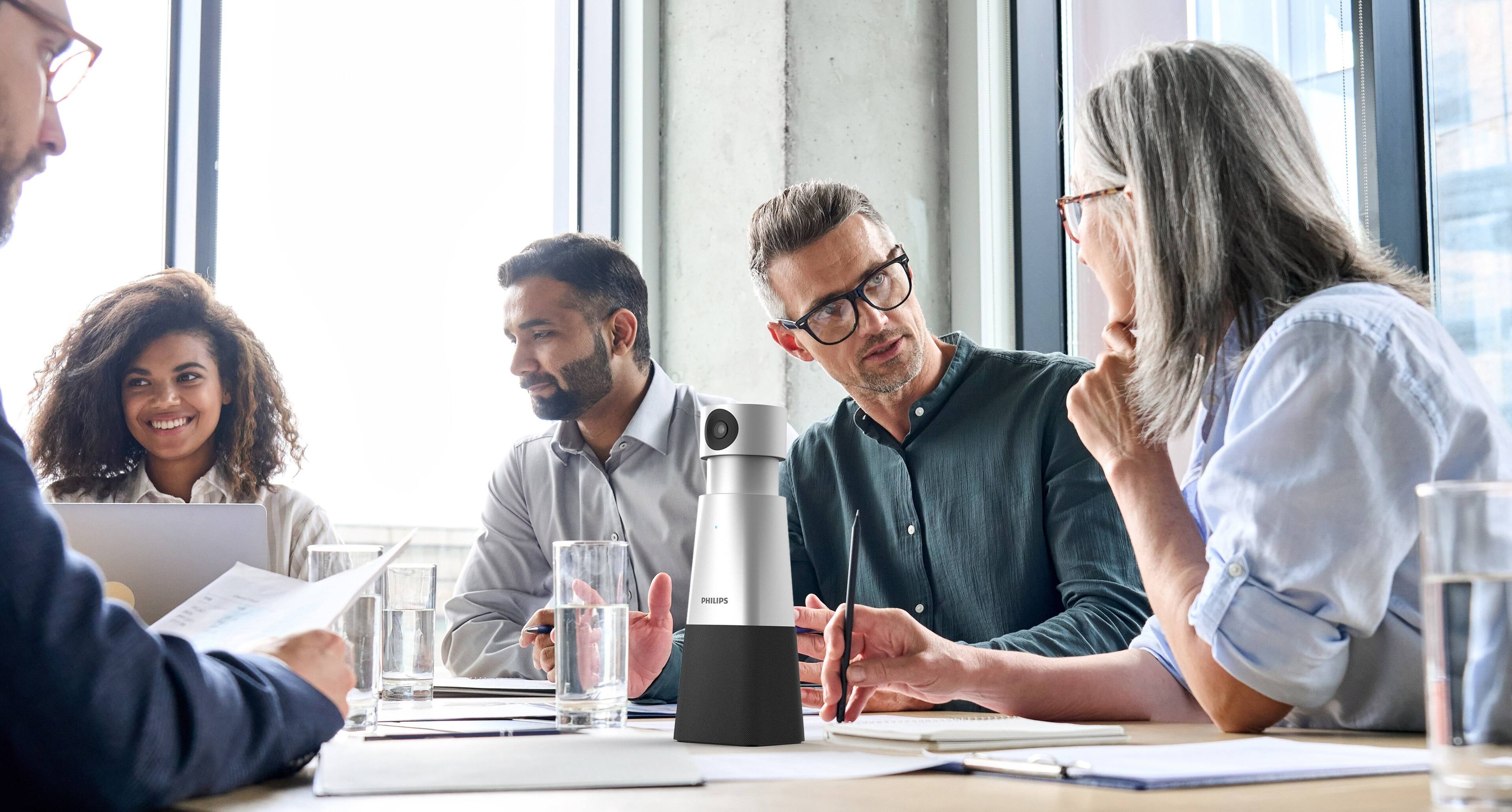 Alt View 12. Philips - SmartMeeeting HD Audio and Video Conferencing Webcam with Sembly Meeting Assistant - Silver and Black.