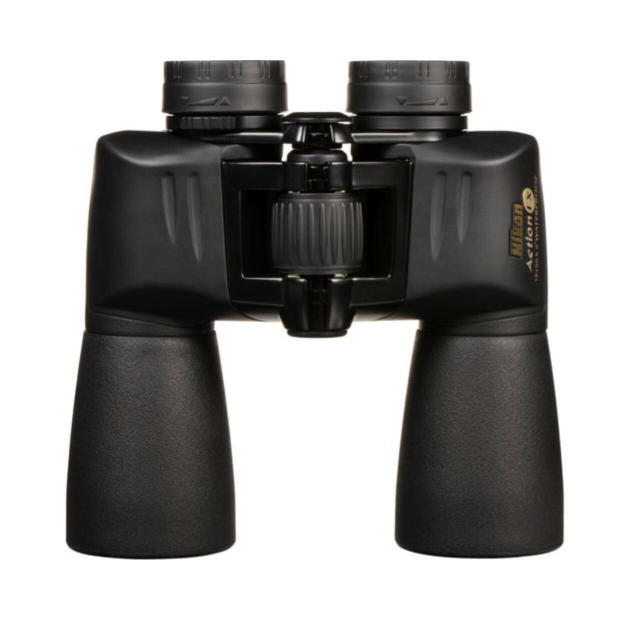 08 11 IX Nikon Action