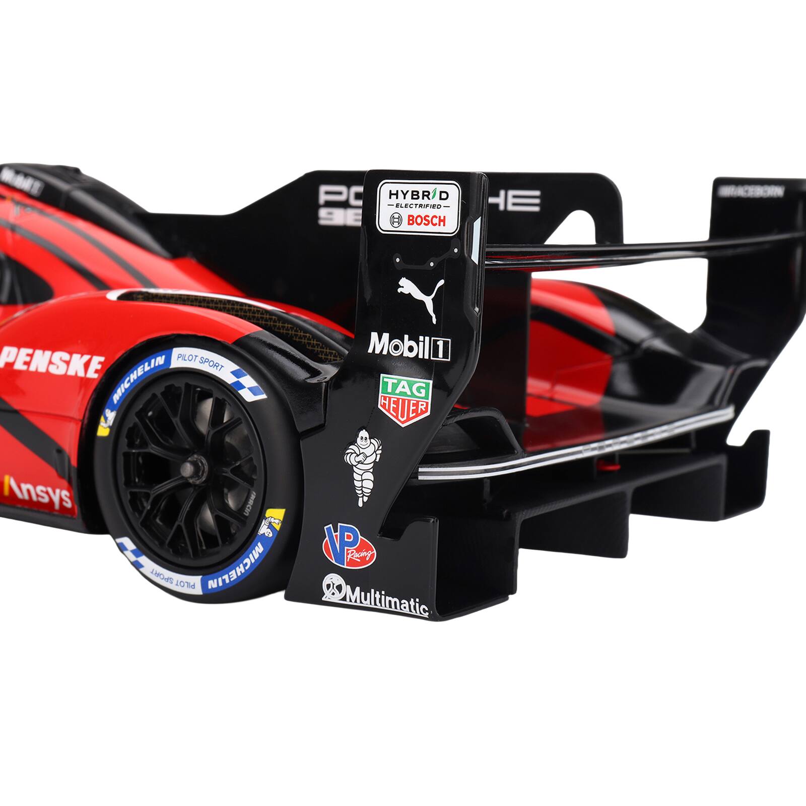 PC HYBRID ELECTRIFIED BOSCH  
PENSKE PILOT SPORT MICHELIN  
Mobil 1 TAG HEUER  
ANSYS  
VP Racing Fuels  
Multimatic