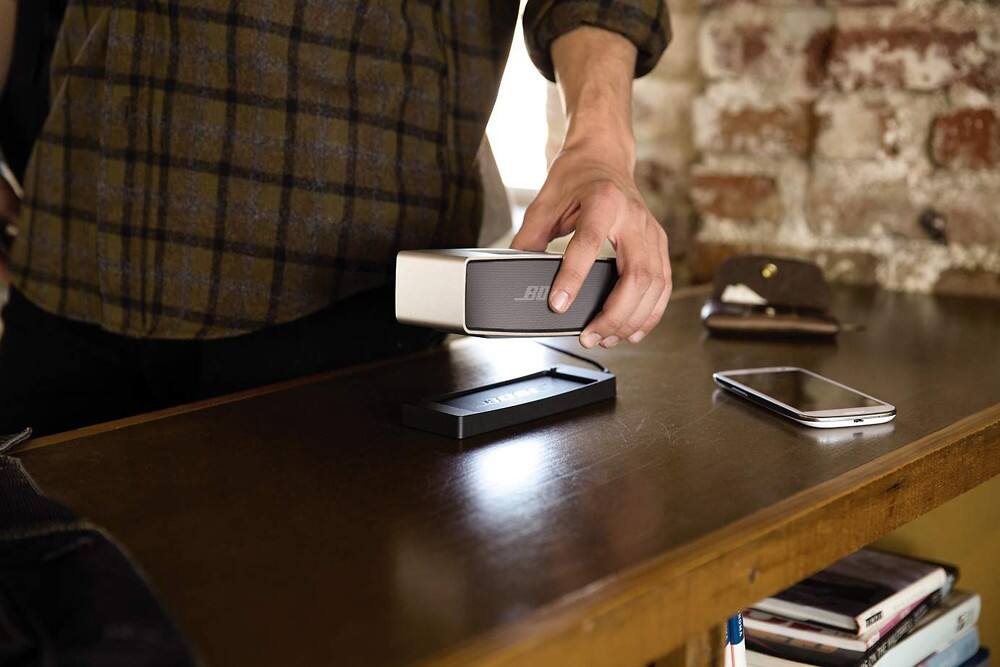 Alt View 16. Bose® - SoundLink® Mini Portable Bluetooth Speaker - Black.