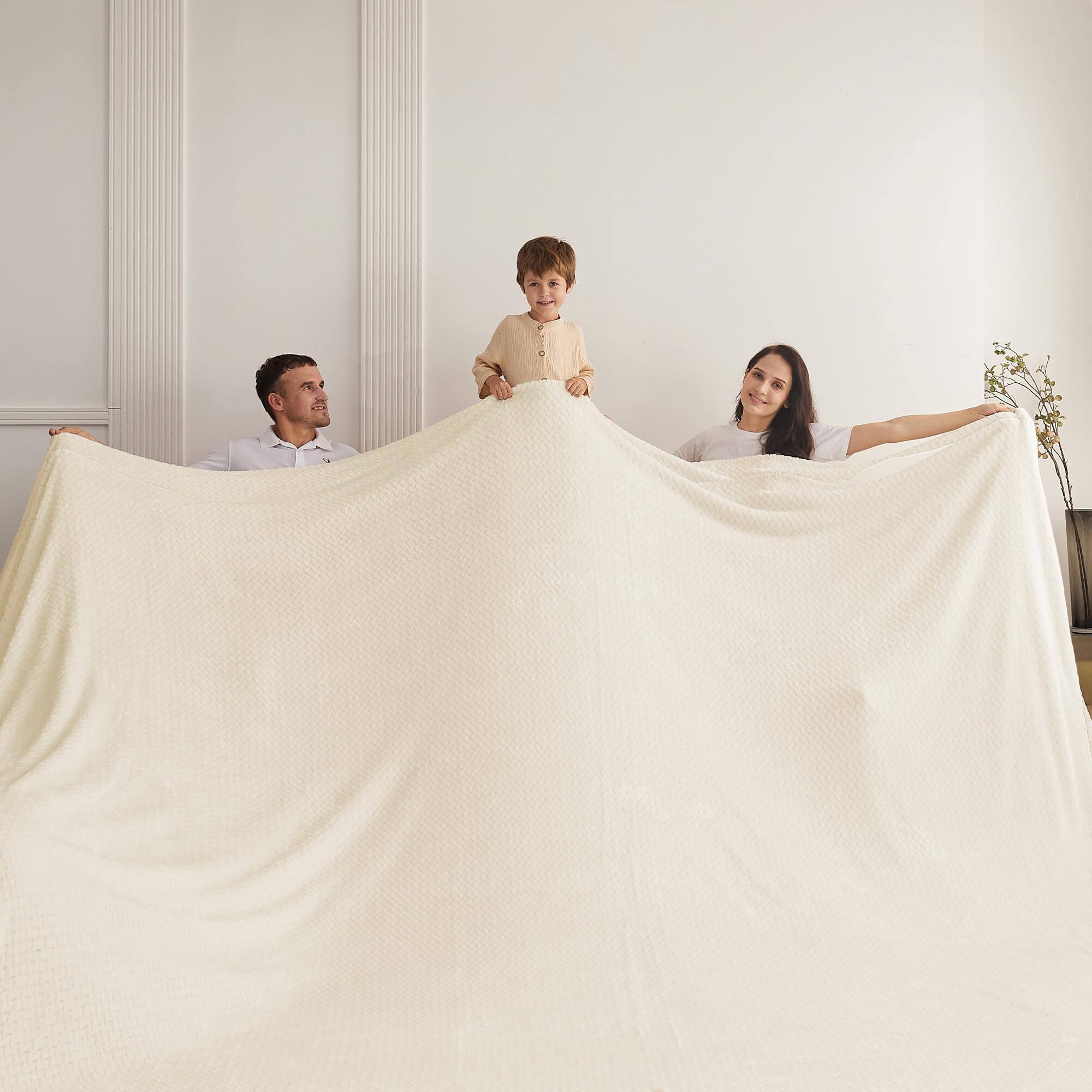 Beige Leaf-120"x120"